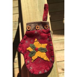 7D3915 - Christmas Felt Mitten Burgundy with Holly and Gold Star 
