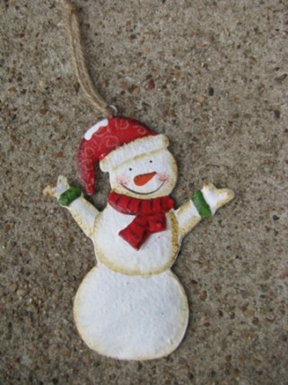 107031SG -Snowman Red Hat Metal Ornament