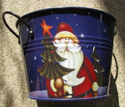 KLY1077006 Santa Metal Bucket KLY1077006 Santa Metal Bucket