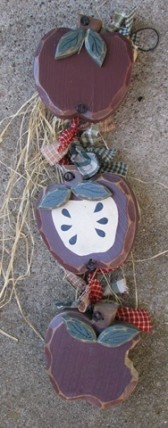 Primitive Decor 2051 - Apple Wood Stringer Primitive Decor 2051 - Apple Wood Stringer