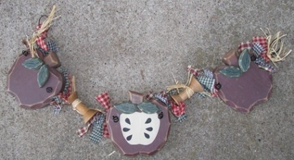 Primitive Decor 2052 - Apple Wood Stringer Primitive Decor 2052 - Apple Wood Stringer