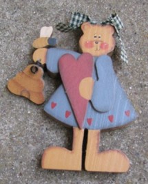 Wood Bear 2116B - Bear with bee hive 