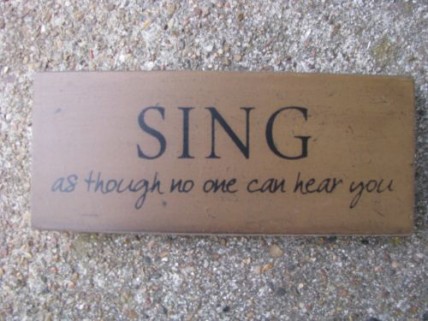 Primitive Wood Block 31434S - Sing as though no one can hear you Primitive Wood Block 31434S - Sing as though no one can hear you