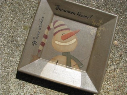Primitive Wood Snowman Plate 31485sk-Snowman Kisses Primitive Wood Snowman Plate 31485sk-Snowman Kisses