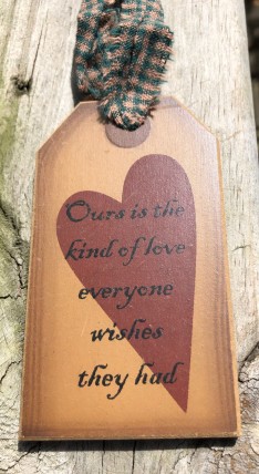 31623R - Ours is the kind of love everyone wishes they had 31623R - Ours is the kind of love everyone wishes they had