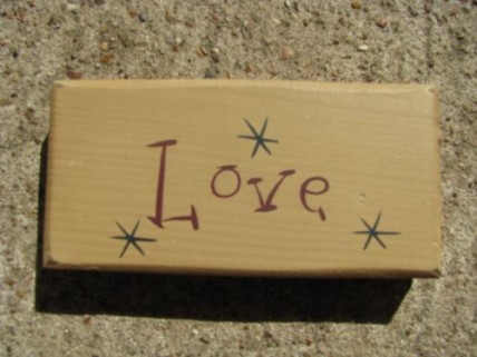 4007L - Love Mini wood block cream 4007L - Love Mini wood block cream