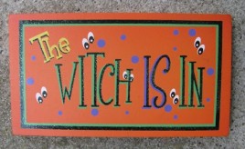  59038WN - The Witch is in wood Block