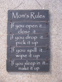 60494MR - Mom's Rules! Wood sign