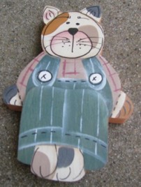 Country Crafts  709CBG -Cat Green Boy Shelf Sitter