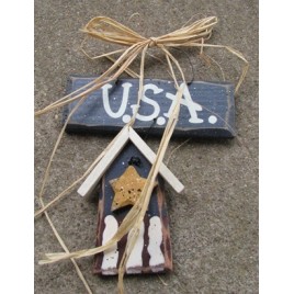 Patriotic Decor 713U - USA Hanging Birdhouse Wood