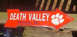 AS25006 Clemson Tigers Arrow Sign