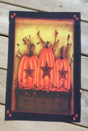 KLY1148000- Primitive Fall Pumpkin Garden Flag