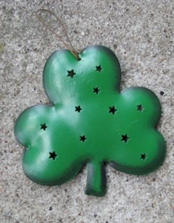 OR317 - Shamrock Metal Christmas ornament OR317 - Shamrock Metal Christmas ornament