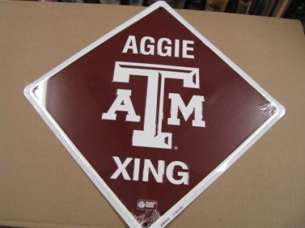 XS67015-Texas A&M L Crossing Metal  Sign