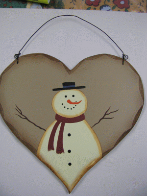 HP27 - Snowman on wood heart HP27 - Snowman on wood heart