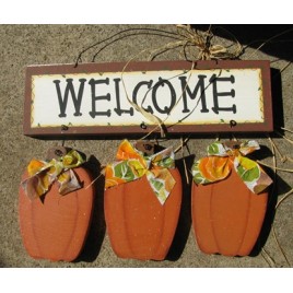T107- Wood Welcome 3 Pumpkins Hanging Sign T107- Wood Welcome 3 Pumpkins Hanging Sign