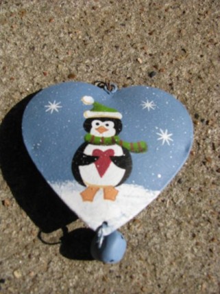 OR-510 Metal Penguin Ornament 